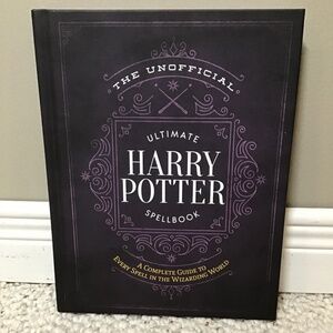 The Unofficial Harry Potter Spell book and Character Compendium